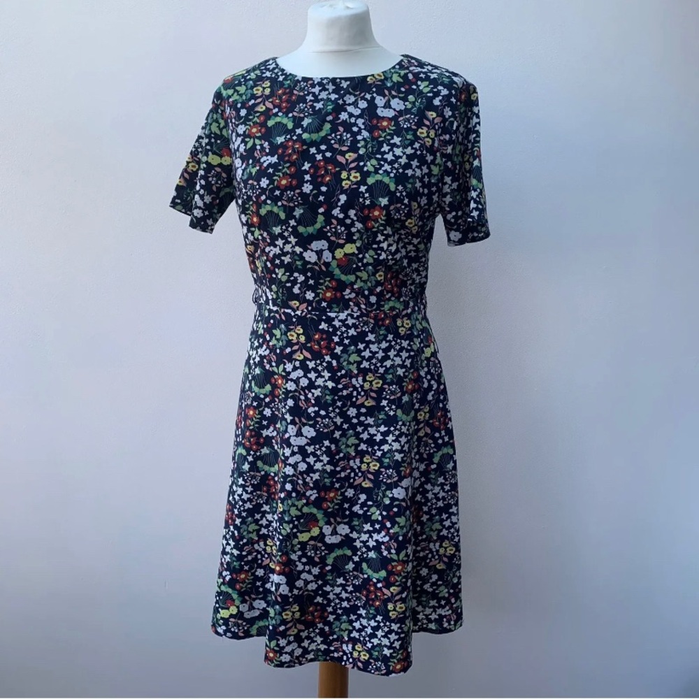 Sugarhill Brighton Boutique Size 12 Dress Floral Print Fit & Flare Short Sleeve - Picture 1 of 10